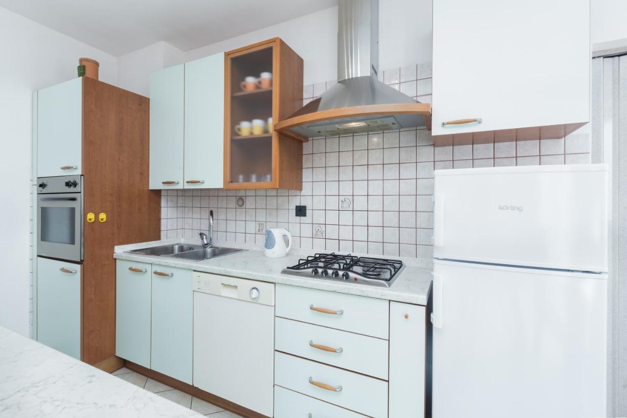Apartments Emil Pula Extérieur photo