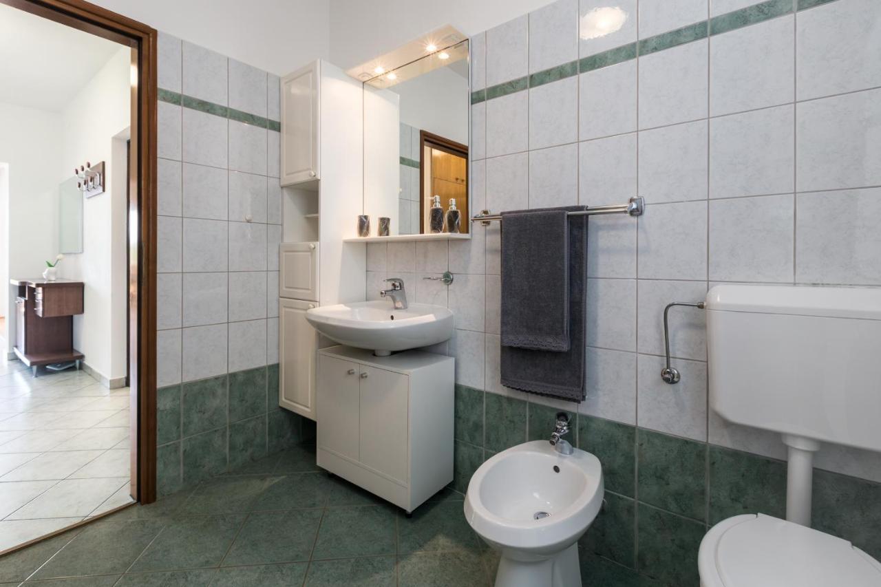 Apartments Emil Pula Extérieur photo