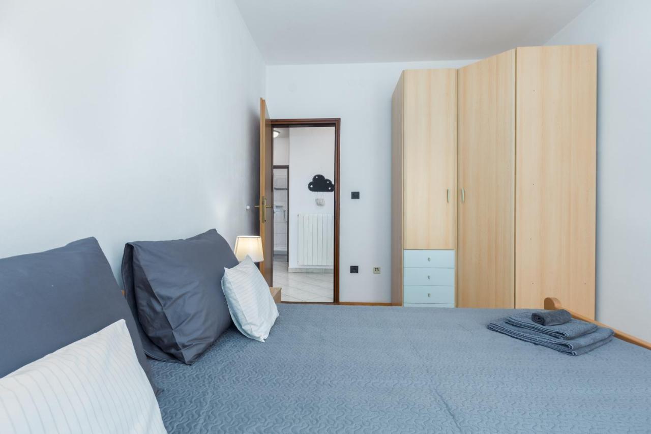 Apartments Emil Pula Extérieur photo