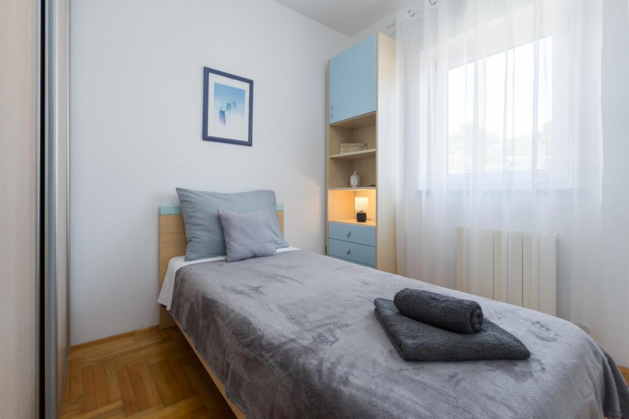 Apartments Emil Pula Extérieur photo