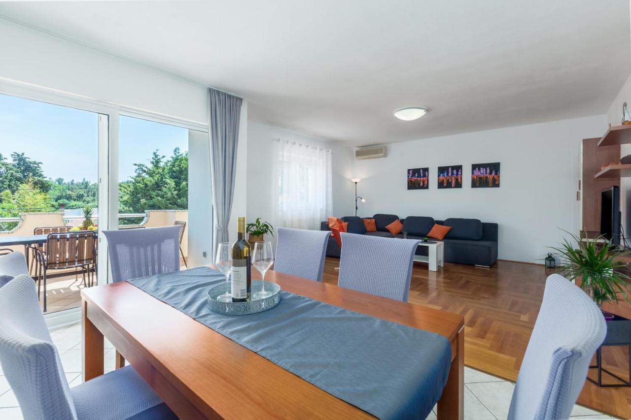 Apartments Emil Pula Extérieur photo