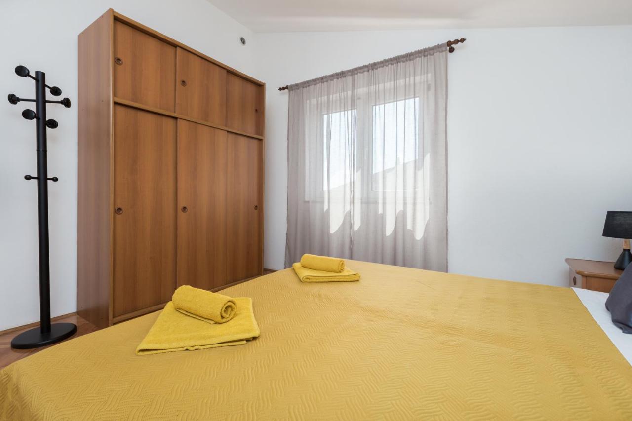 Apartments Emil Pula Extérieur photo